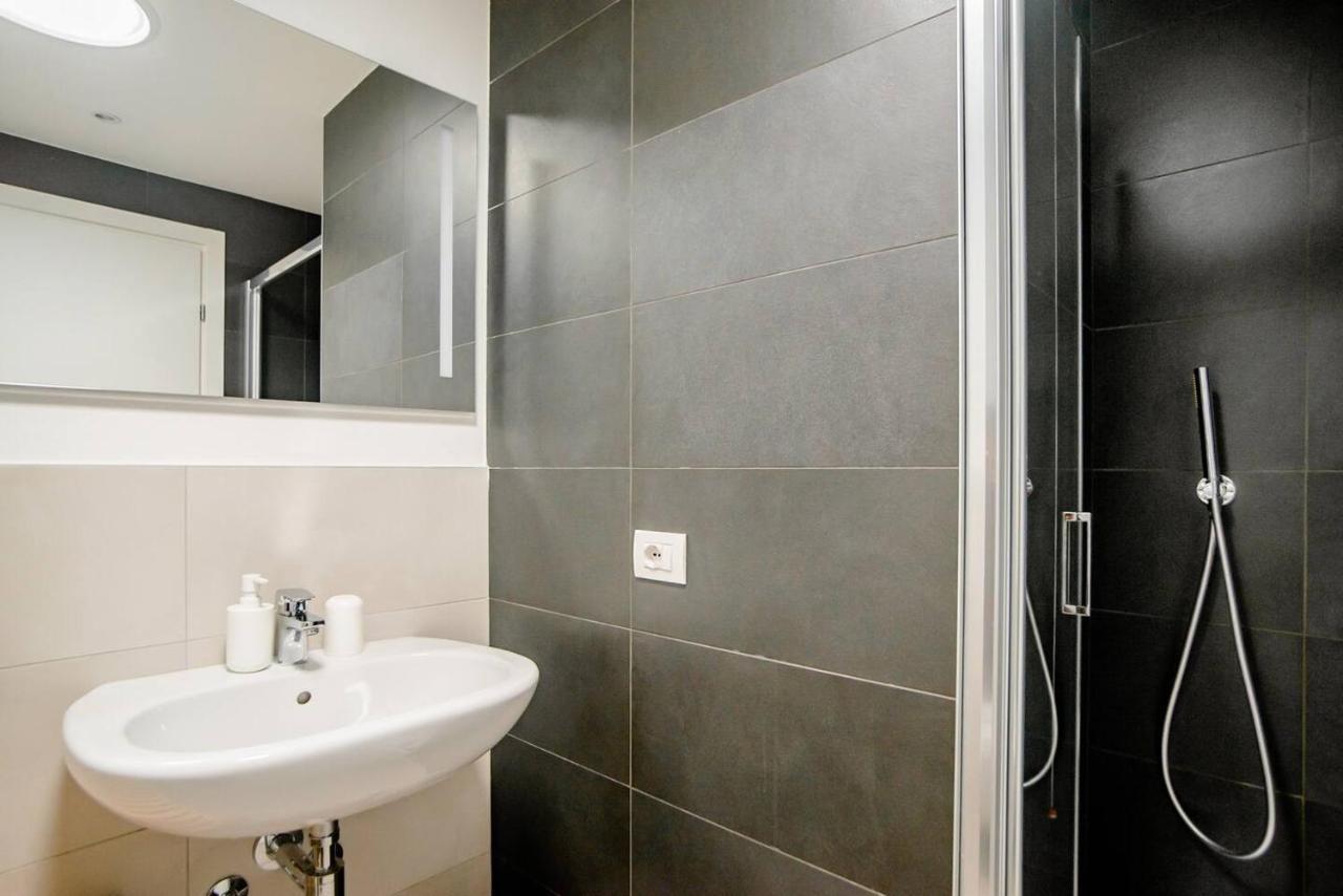 Guesthouse Tree Rooms Modern Bergamo Buitenkant foto